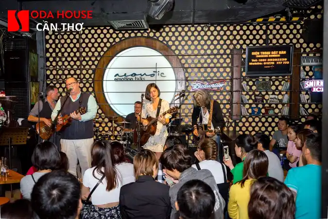 Cafe Acoustic Cần Thơ: Nghe nhạc sống cực Chill - 2