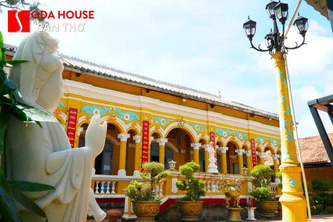 Chùa Nam Nhã Bình Thủy: Lịch sử, Kinh nghiệm đi lễ & Lịch trình gợi ý - 1