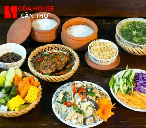 Top quán cơm niêu ngon Cần Thơ cho khách đoàn gia đình - 2