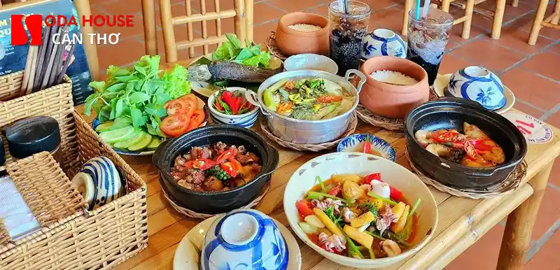 Top quán cơm niêu ngon Cần Thơ cho khách đoàn gia đình - 5