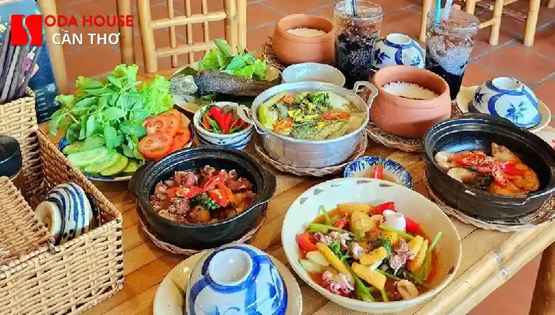 Top quán cơm niêu ngon Cần Thơ cho khách đoàn gia đình - 4