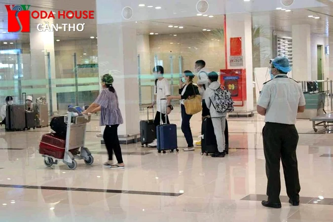 Kinh nghiệm đón người thân tại sân bay Cần Thơ tránh bị chặt chém - 2